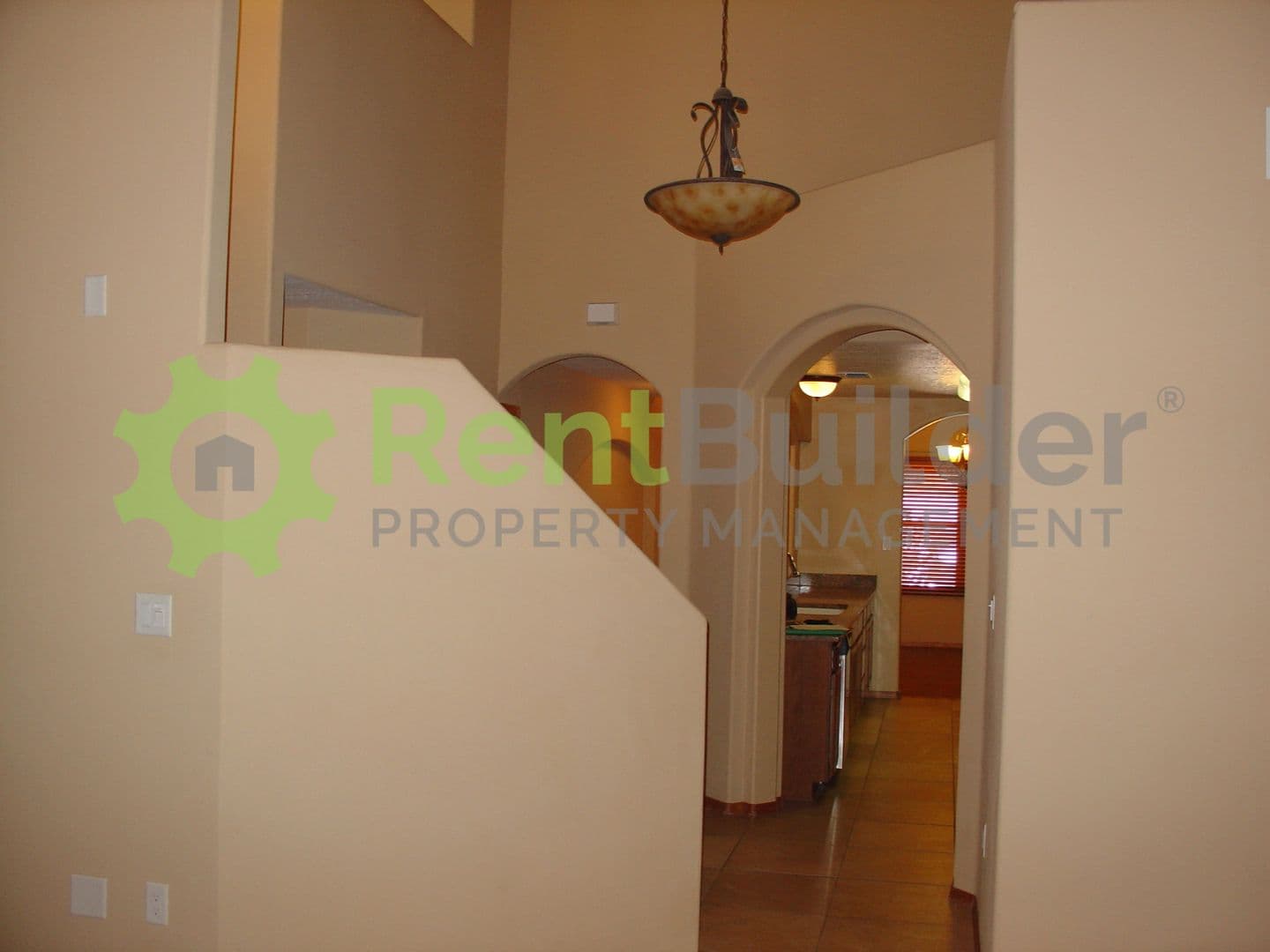 Albuquerque House: 9404 Endee Rd NW