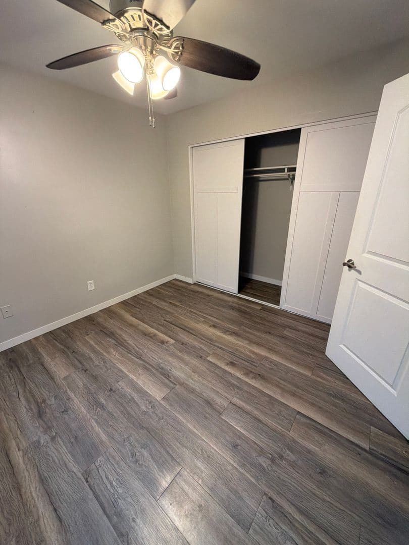 Minneapolis Apartment: 3309 Pillsbury Ave So.