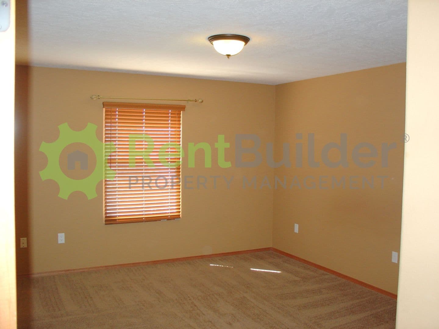 Albuquerque House: 9404 Endee Rd NW