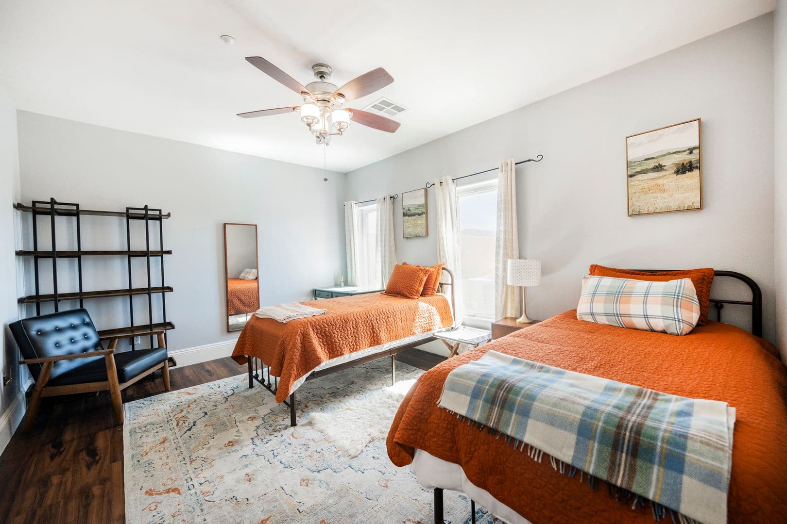 Henderson Townhome: 49 Strada Principale