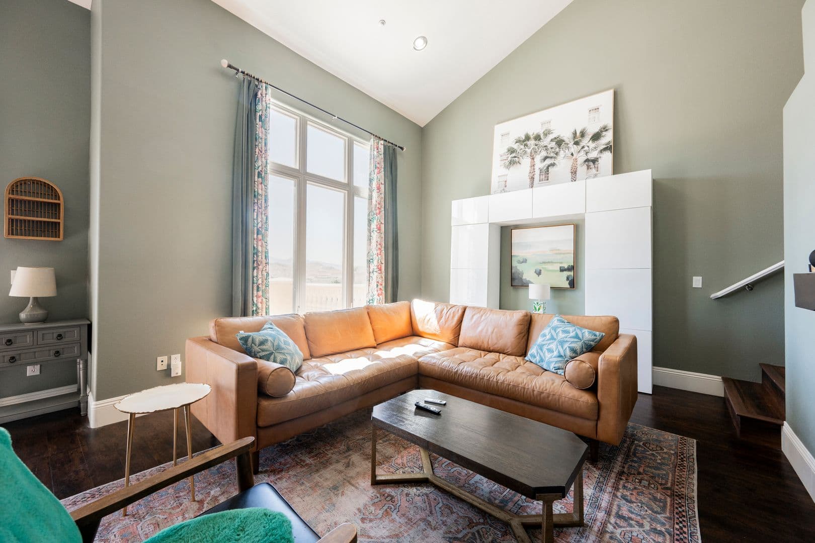 Henderson Townhome: 49 Strada Principale