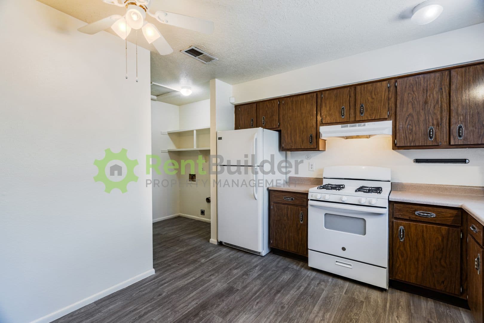 Albuquerque Apartment: 9716 Comanche Rd. NE Building 1