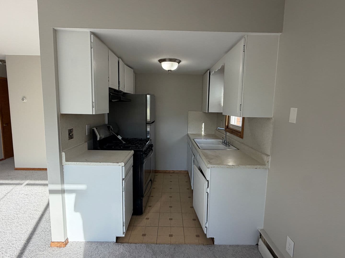 Minneapolis Apartment: 3251 14th Ave S