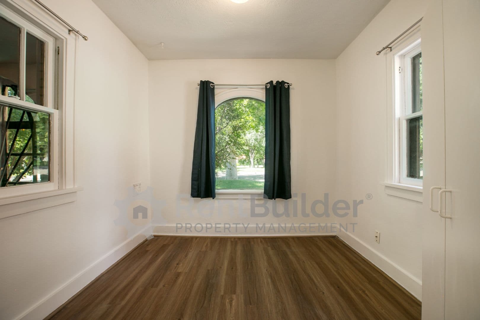 Albuquerque House: 1404 Marquette Place NE