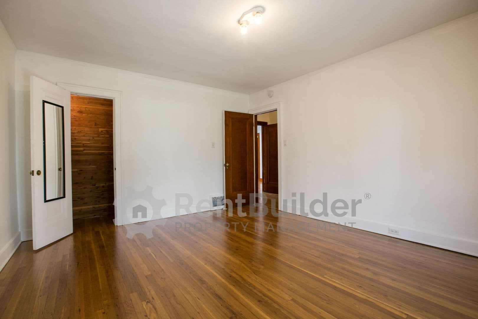 Albuquerque House: 1404 Marquette Place NE