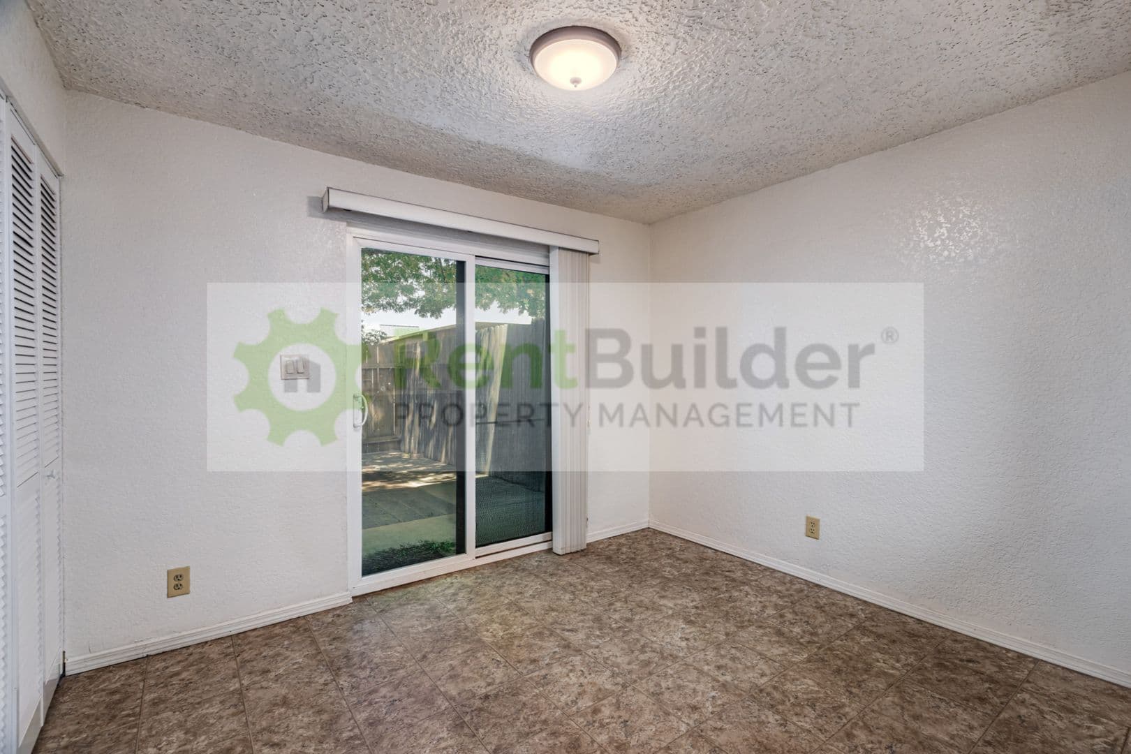 Albuquerque House: 6041 Sequoia Rd. NW Apt. D10