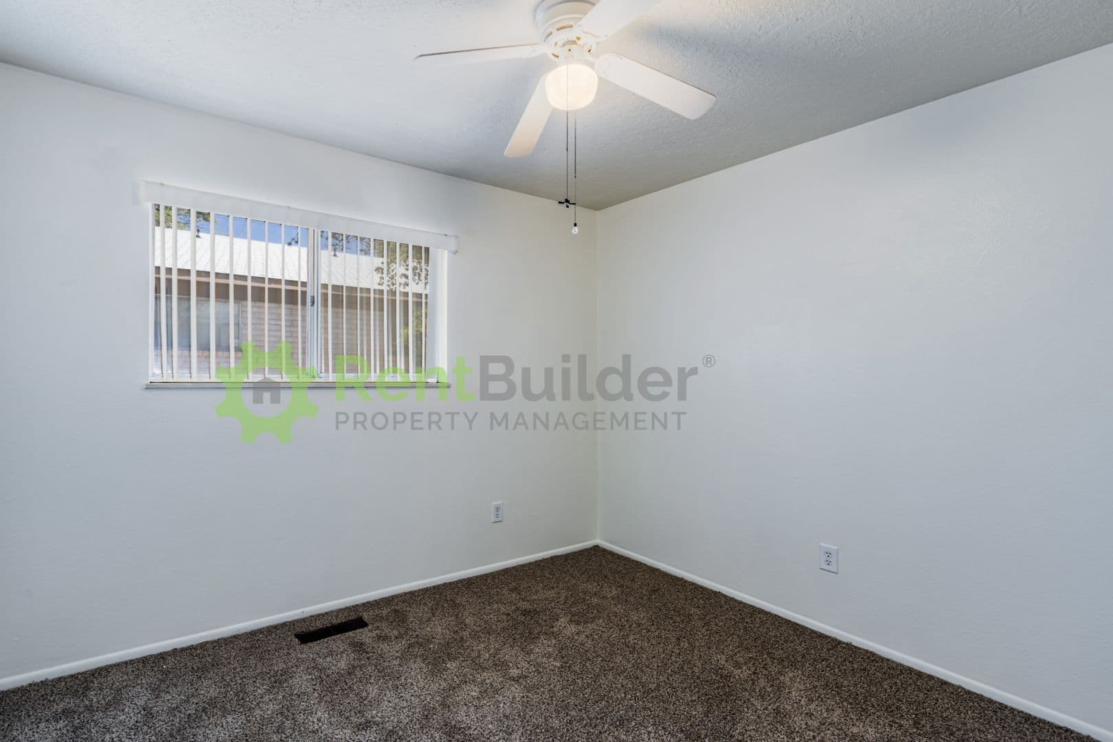 Albuquerque Apartment: 9716 Comanche Rd. NE Building 1