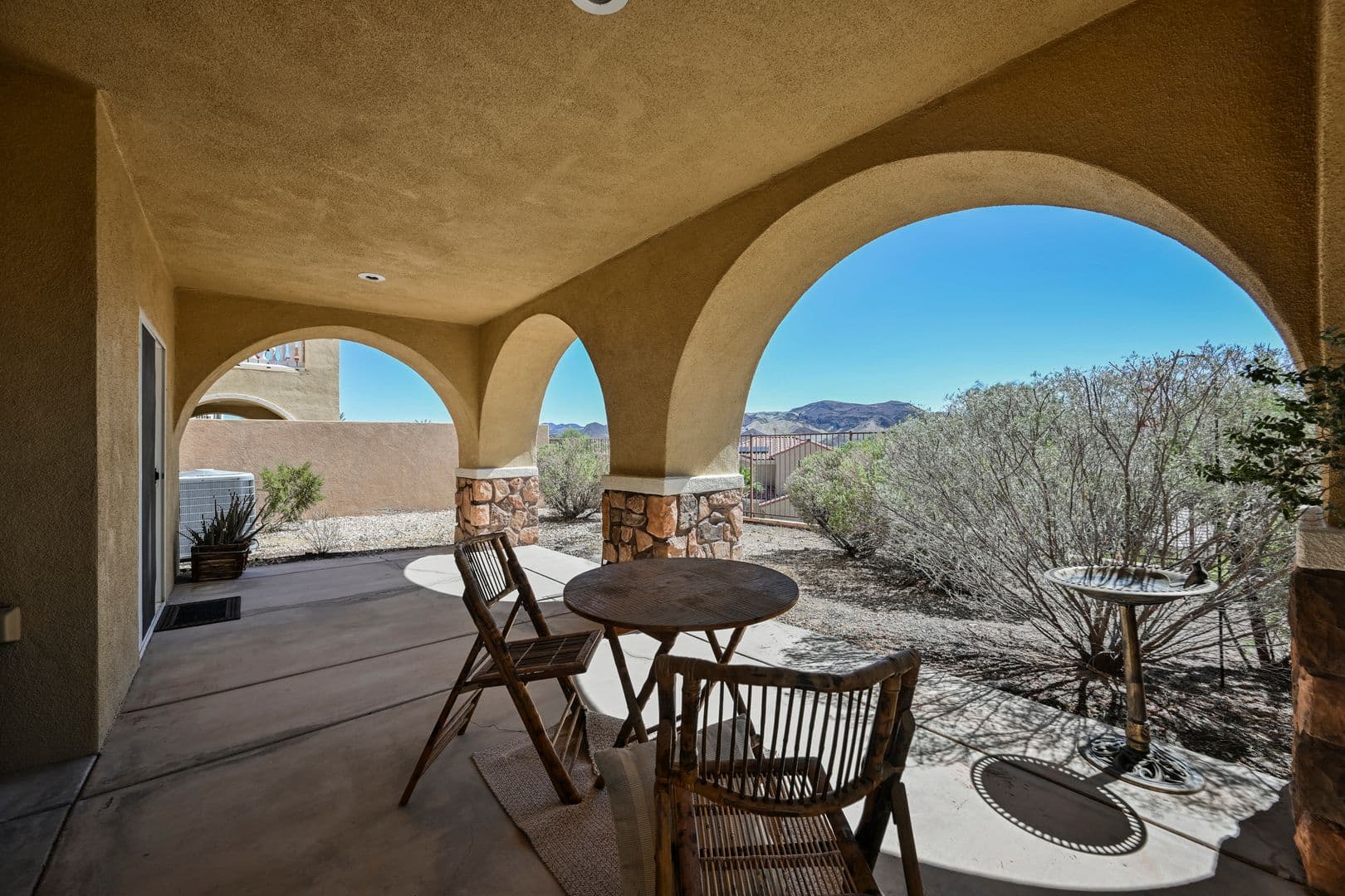 Henderson Townhome: 49 Strada Principale