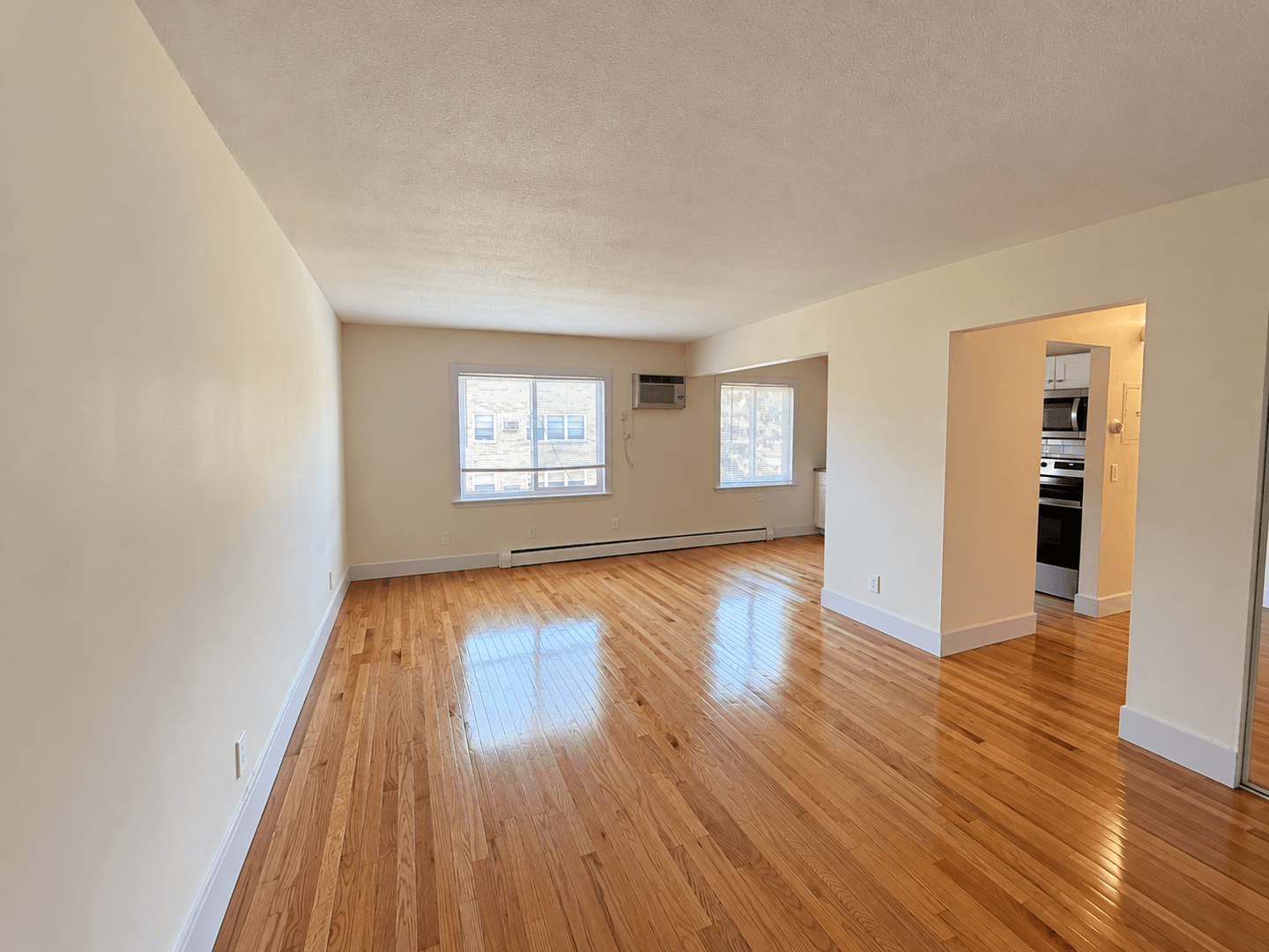 Saint Louis Park Apartment: 8216 W 31st St.