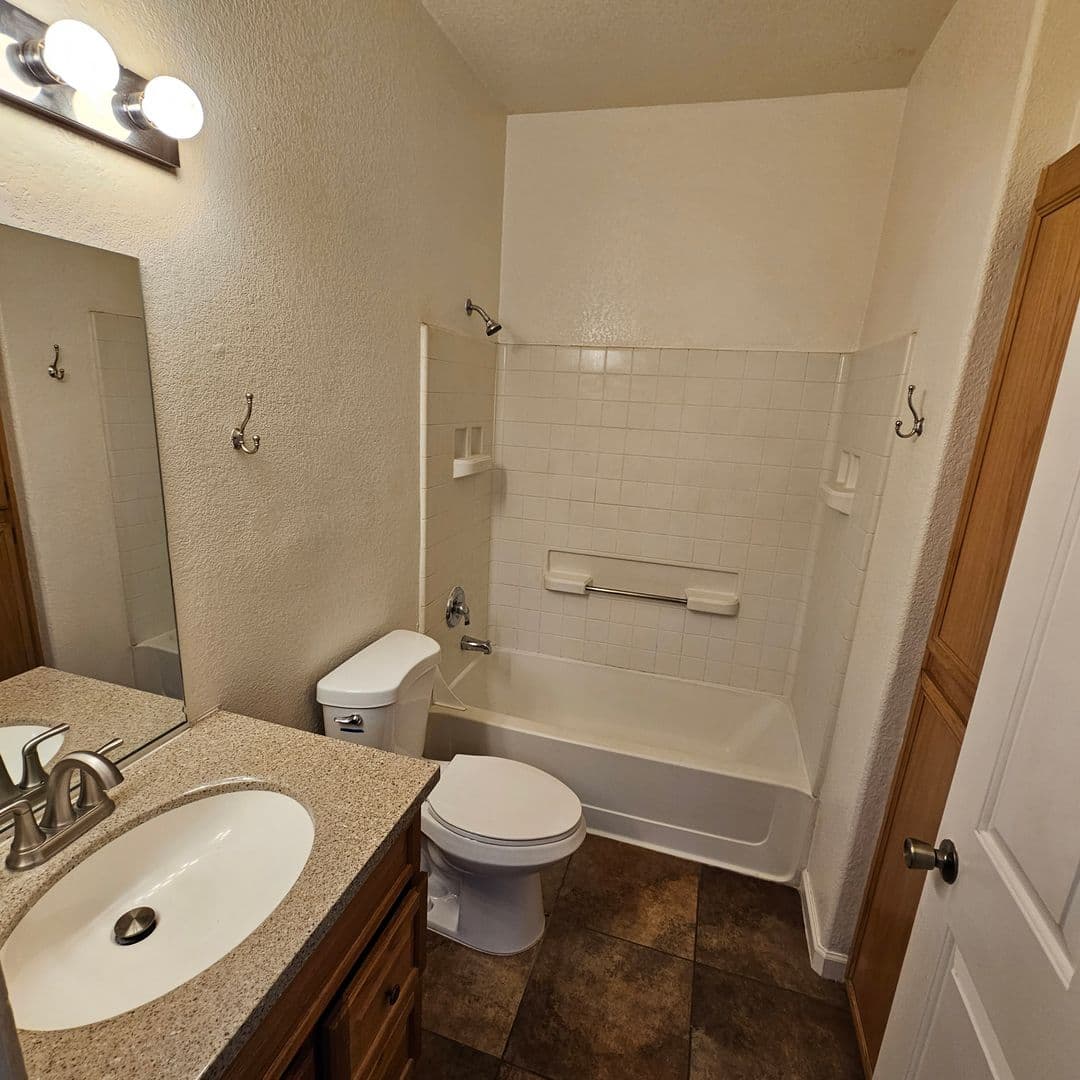 Las Vegas Condo: 4730 E Craig #1145