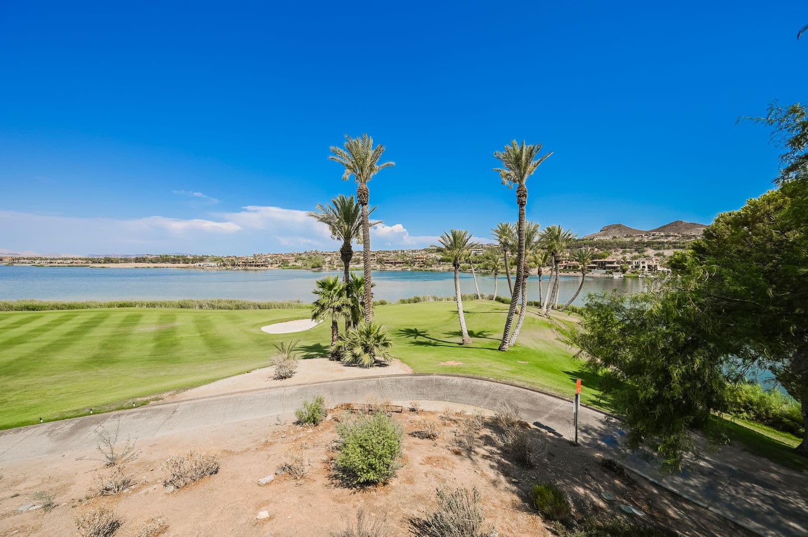 Henderson Townhome: 43 Via Di Vita