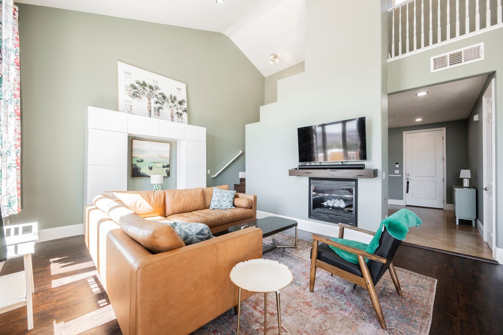 Henderson Townhome: 49 Strada Principale