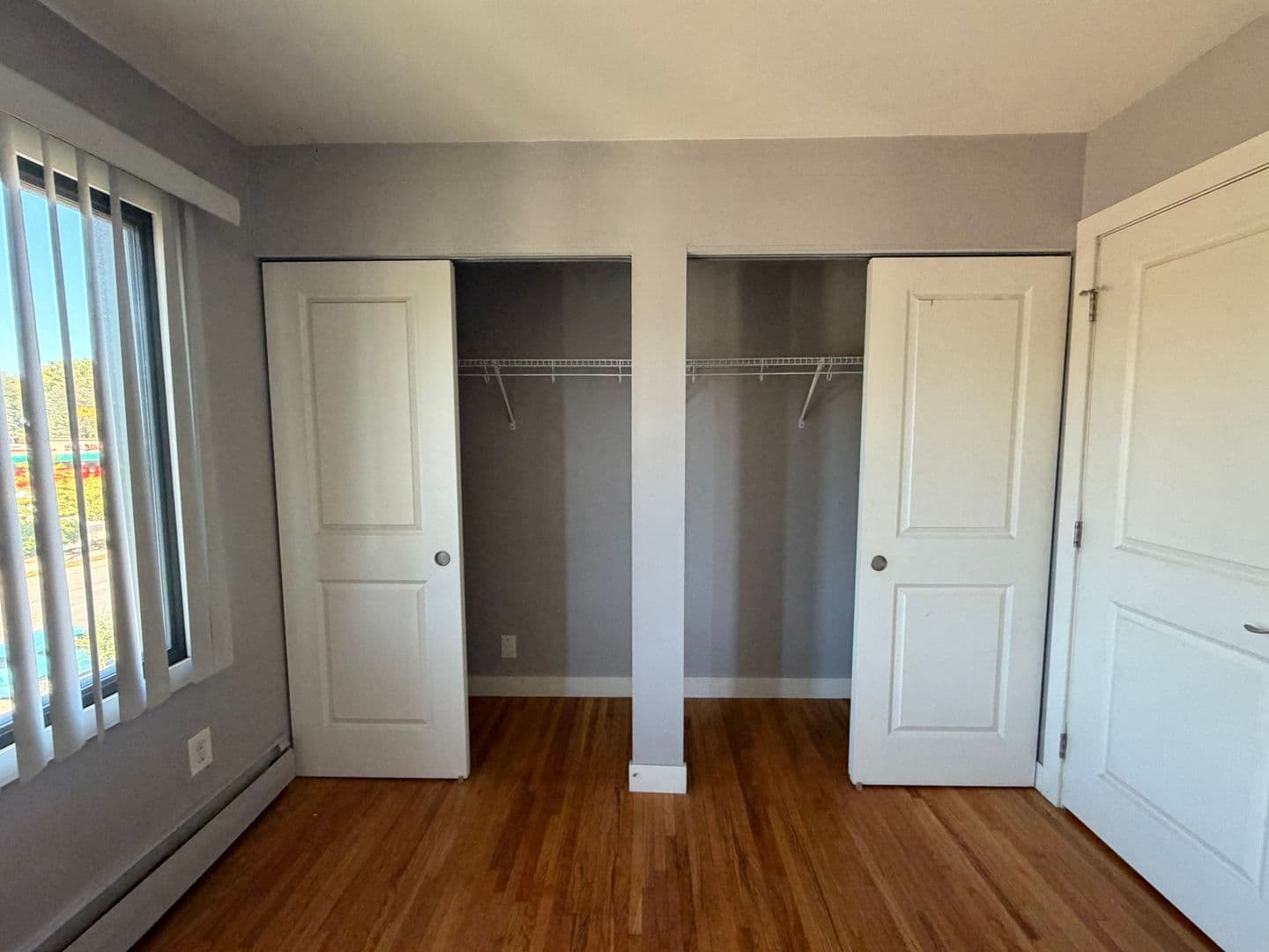Minneapolis Apartment: 4035 Bloomington Ave So.