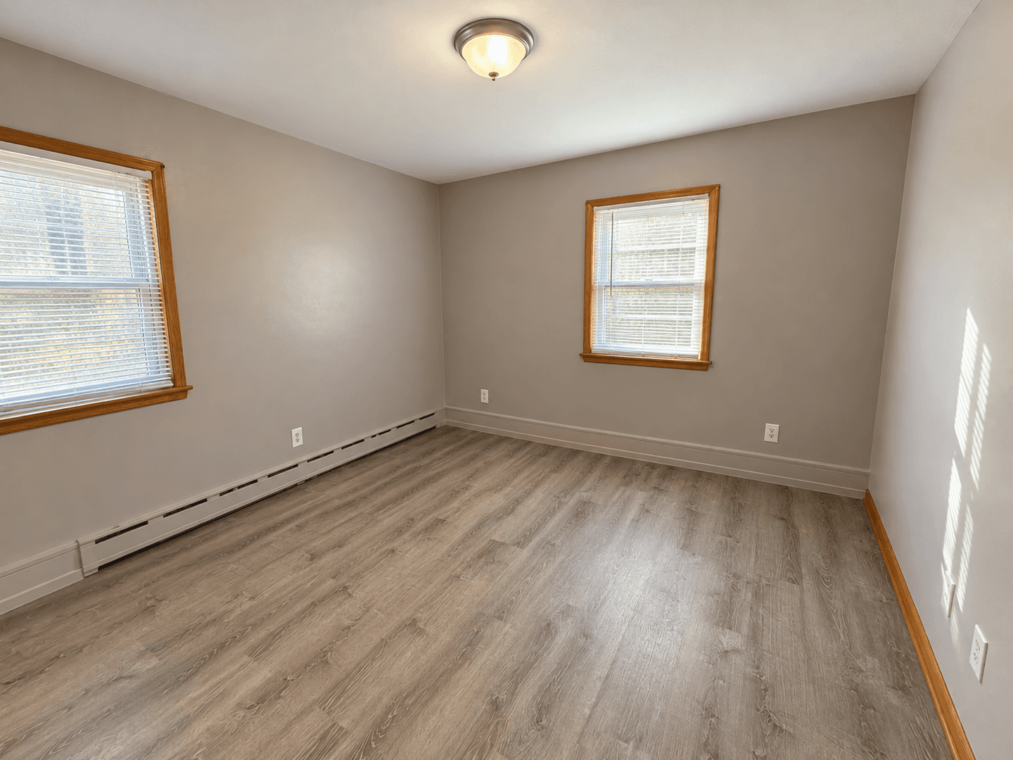 Minneapolis Apartment: 5531 Washburn Ave So.