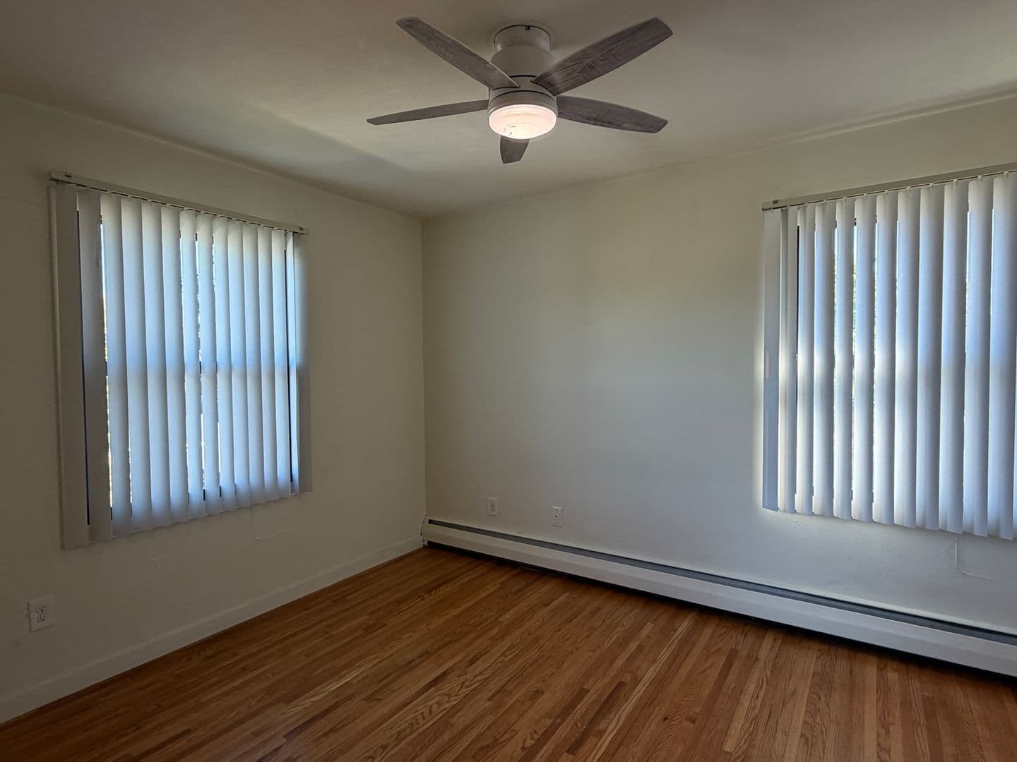 Minneapolis Apartment: 4035 Bloomington Ave So.