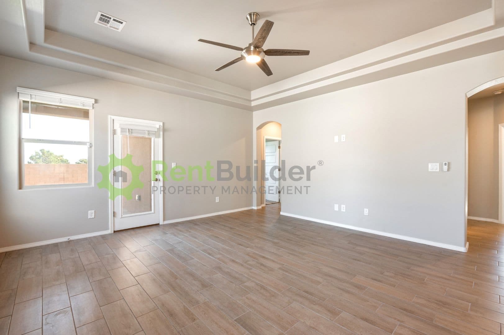 Los lunas House: 361 Liam Court SW