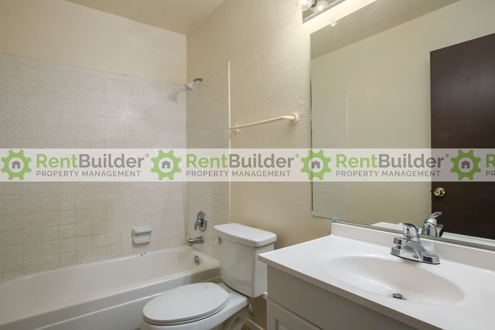 Albuquerque Apartment: 12124 Menaul Blvd. NE