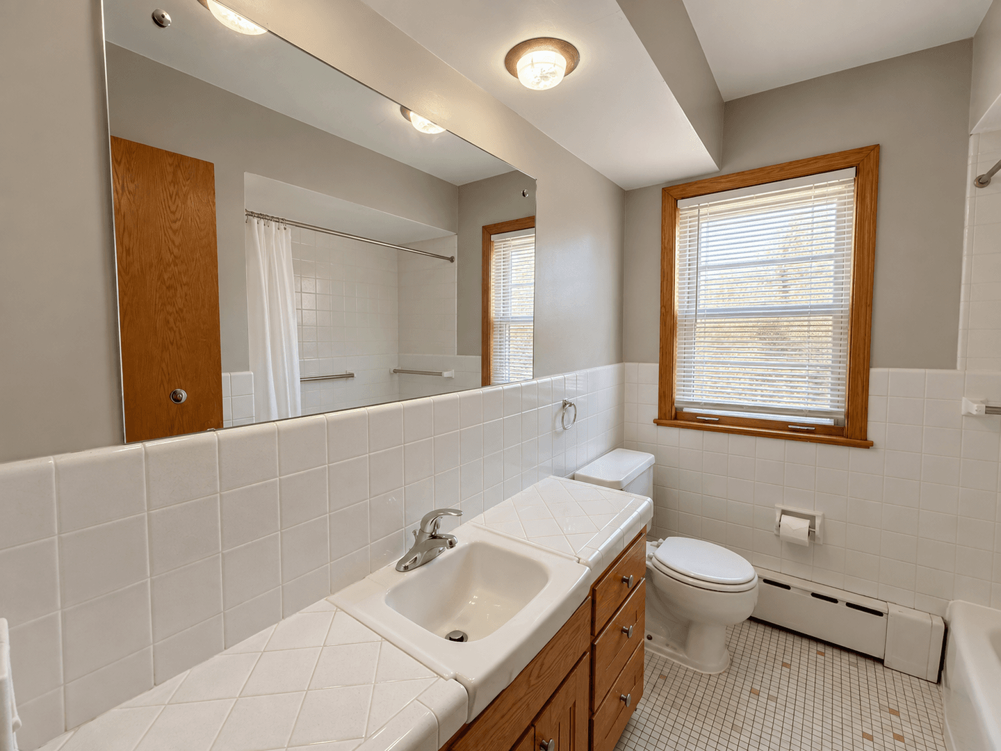 Minneapolis Apartment: 5531 Washburn Ave So.