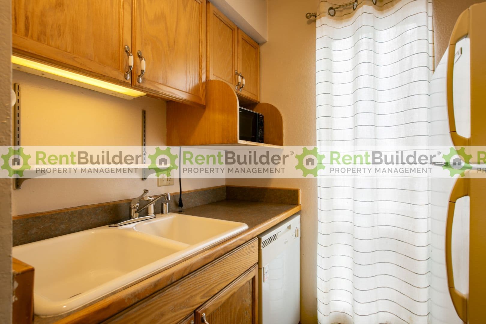 Albuquerque House: 1601 Pennsylvania St. NE, Unit #P-6
