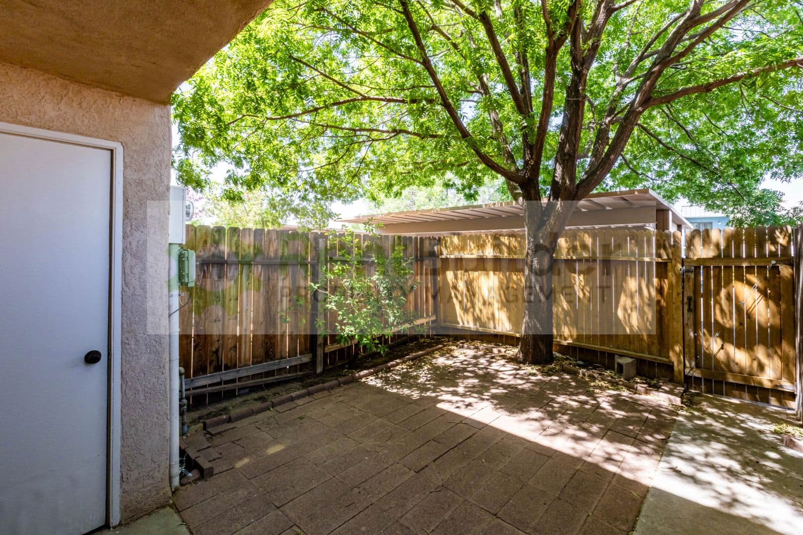 Albuquerque House: 6041 Sequoia Rd. NW Apt. D10