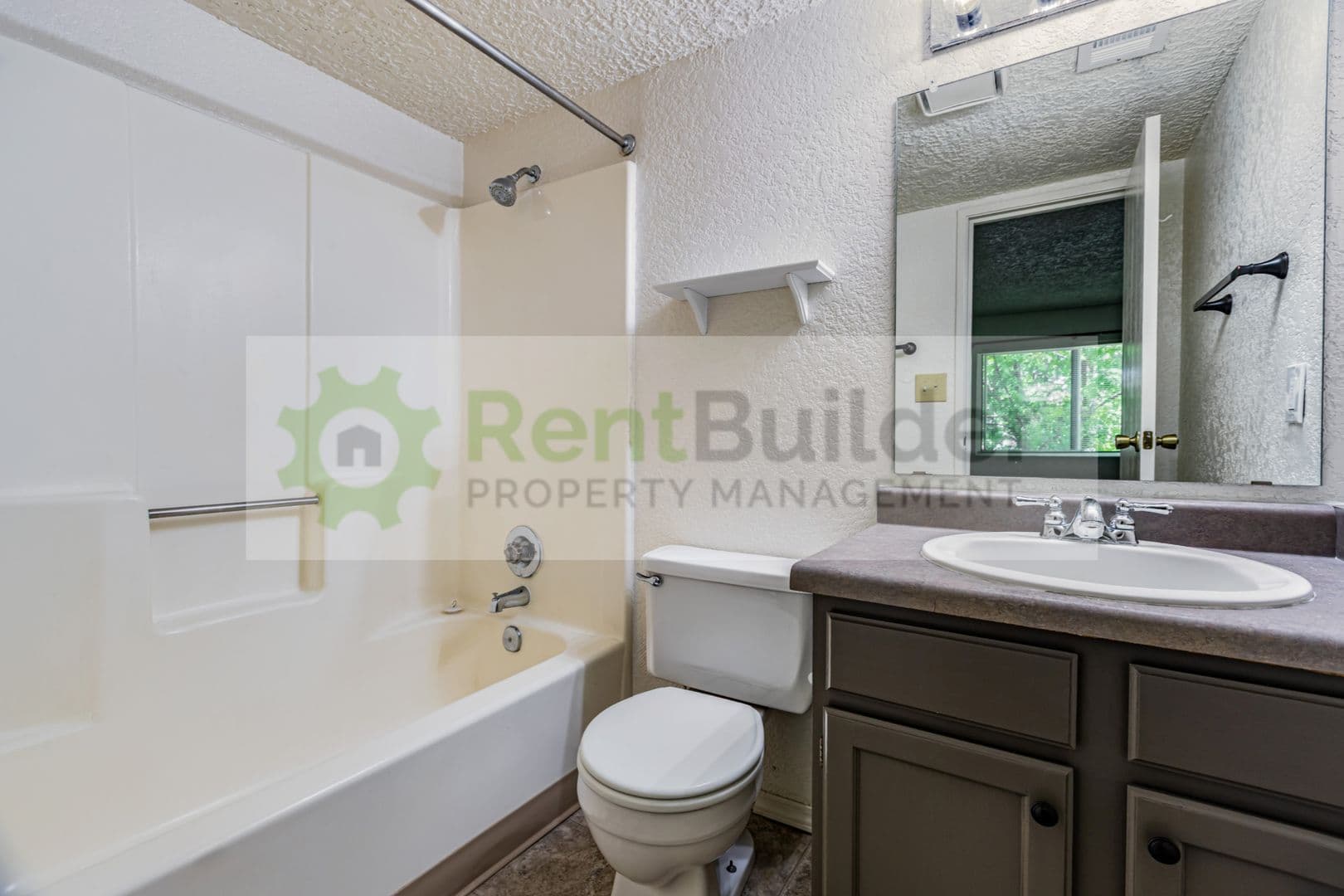Albuquerque House: 6041 Sequoia Rd. NW Apt. D10