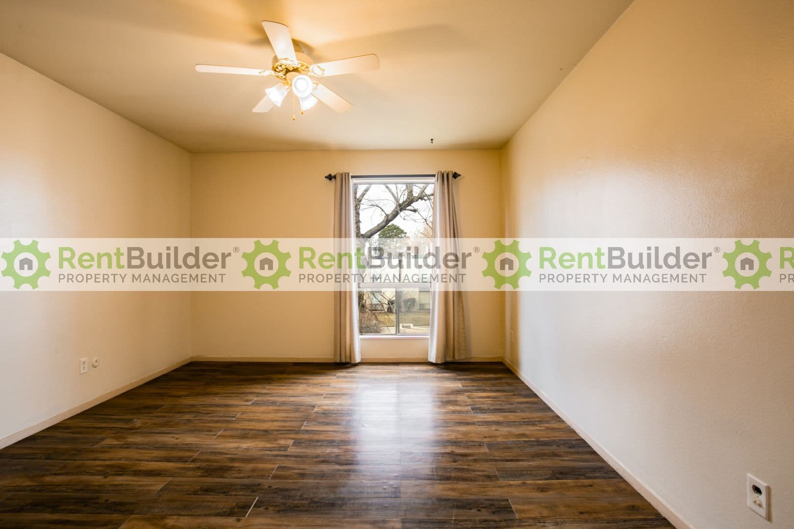 Albuquerque House: 1601 Pennsylvania St. NE, Unit #P-6