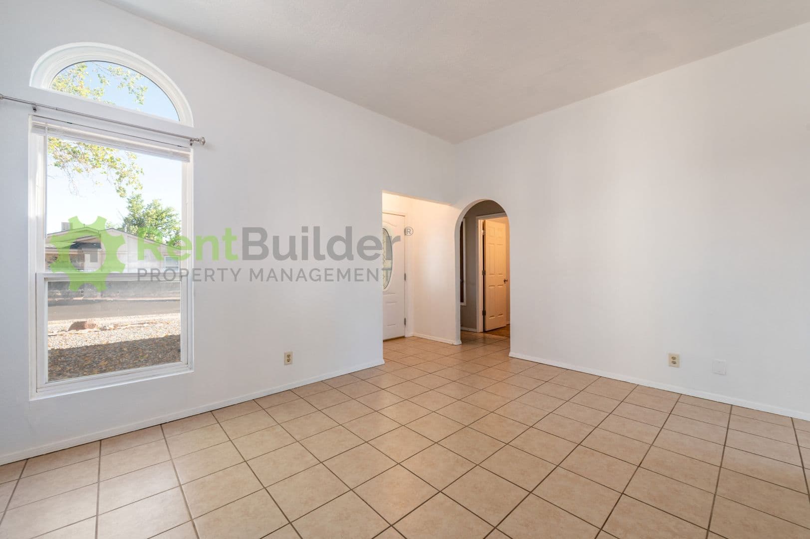 Rio Rancho House: 1864 Blackberry Rd. NE