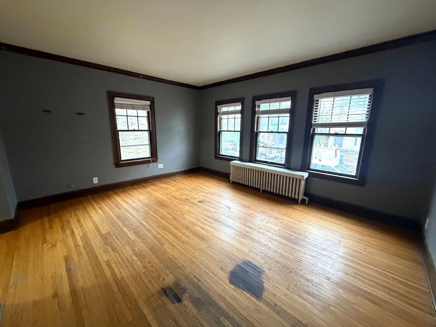 Minneapolis Apartment: 205 27th St. E.