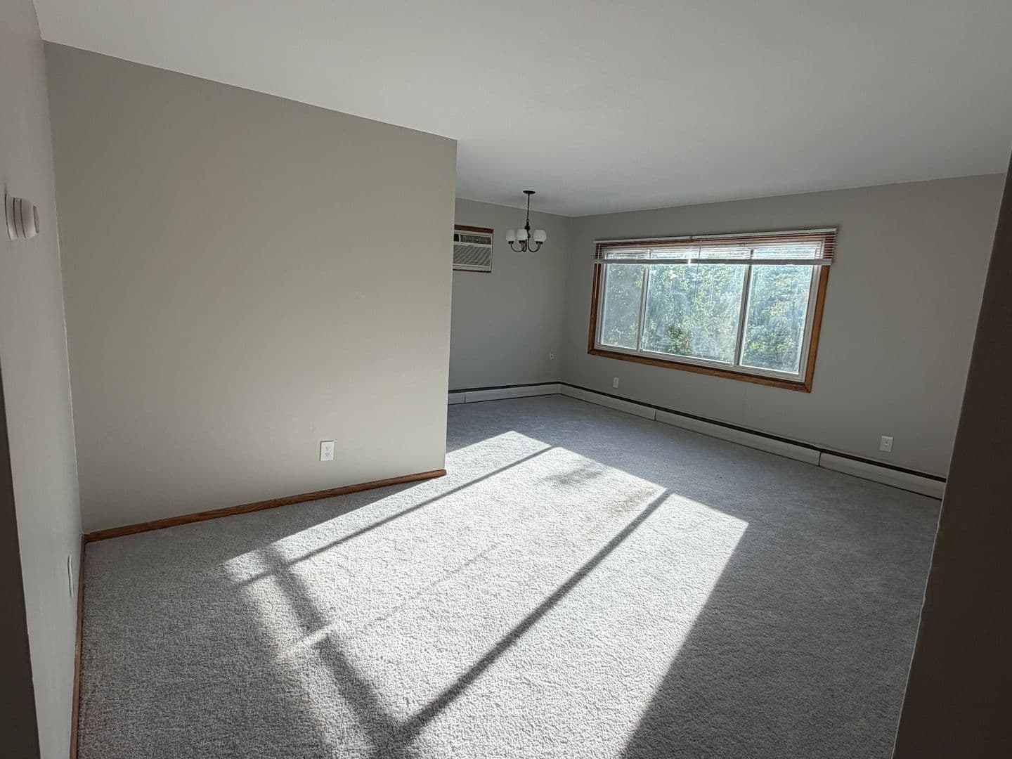 Minneapolis Apartment: 3251 14th Ave S