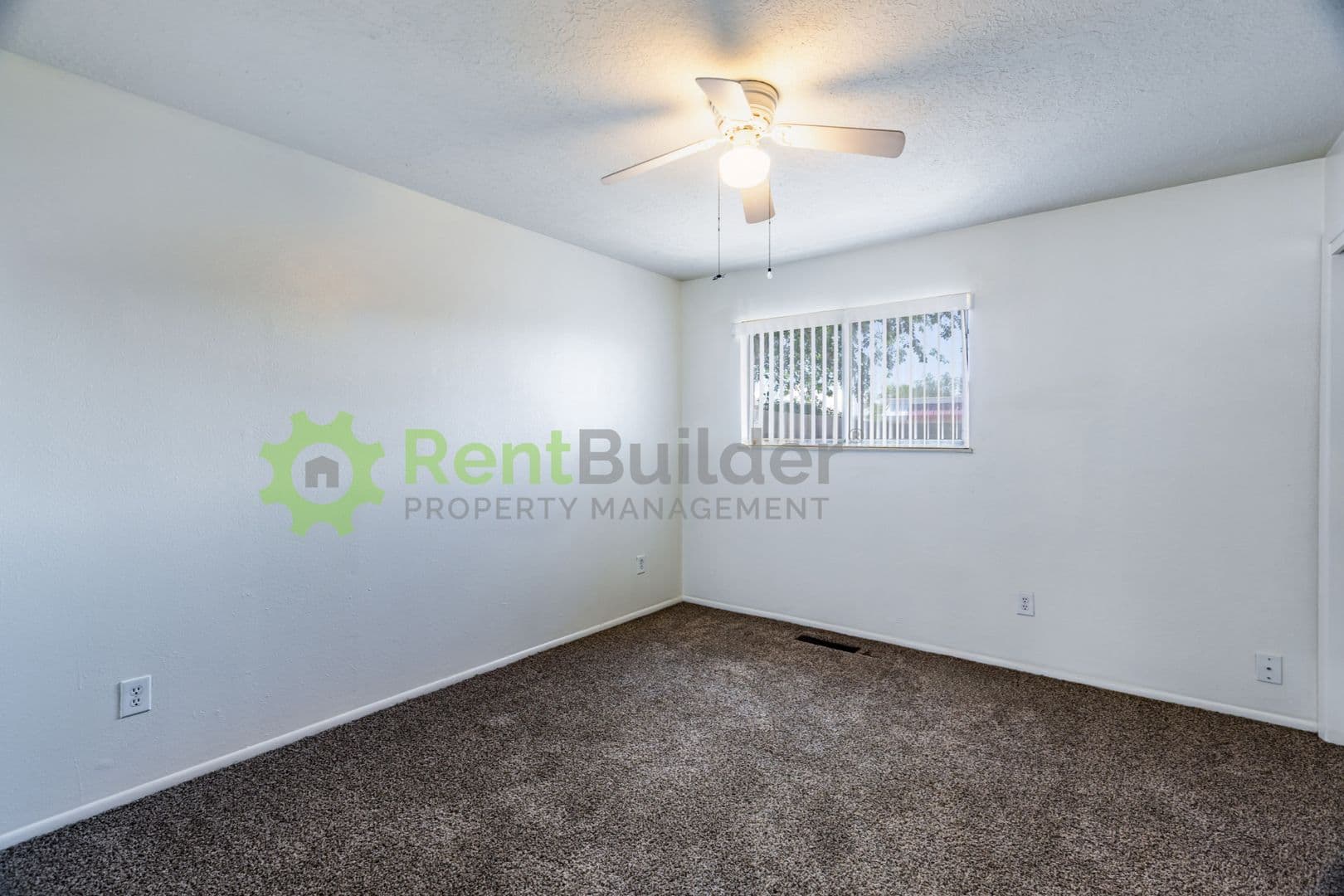 Albuquerque Apartment: 9716 Comanche Rd. NE Building 1
