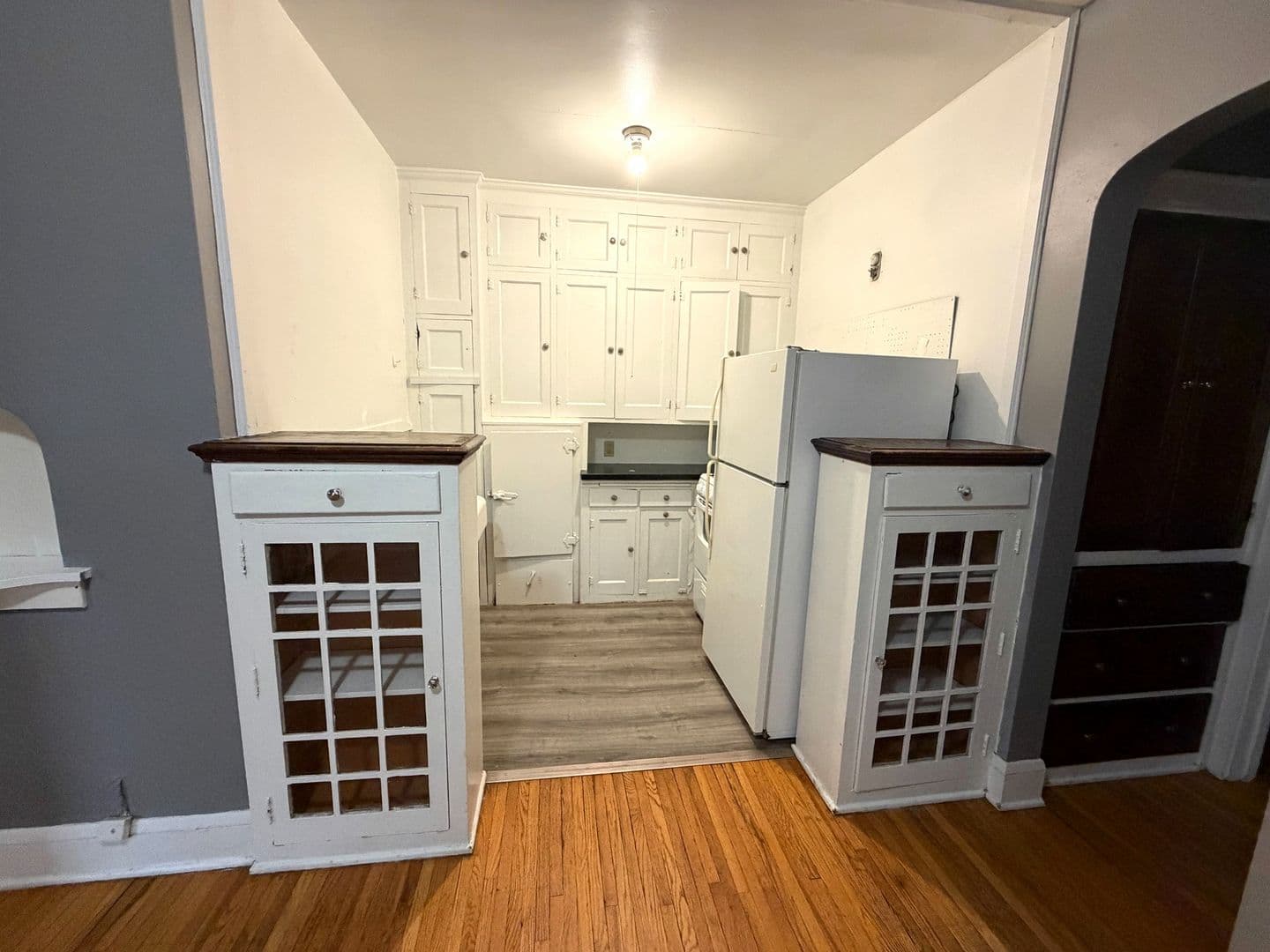 Minneapolis Apartment: 205 27th St. E.