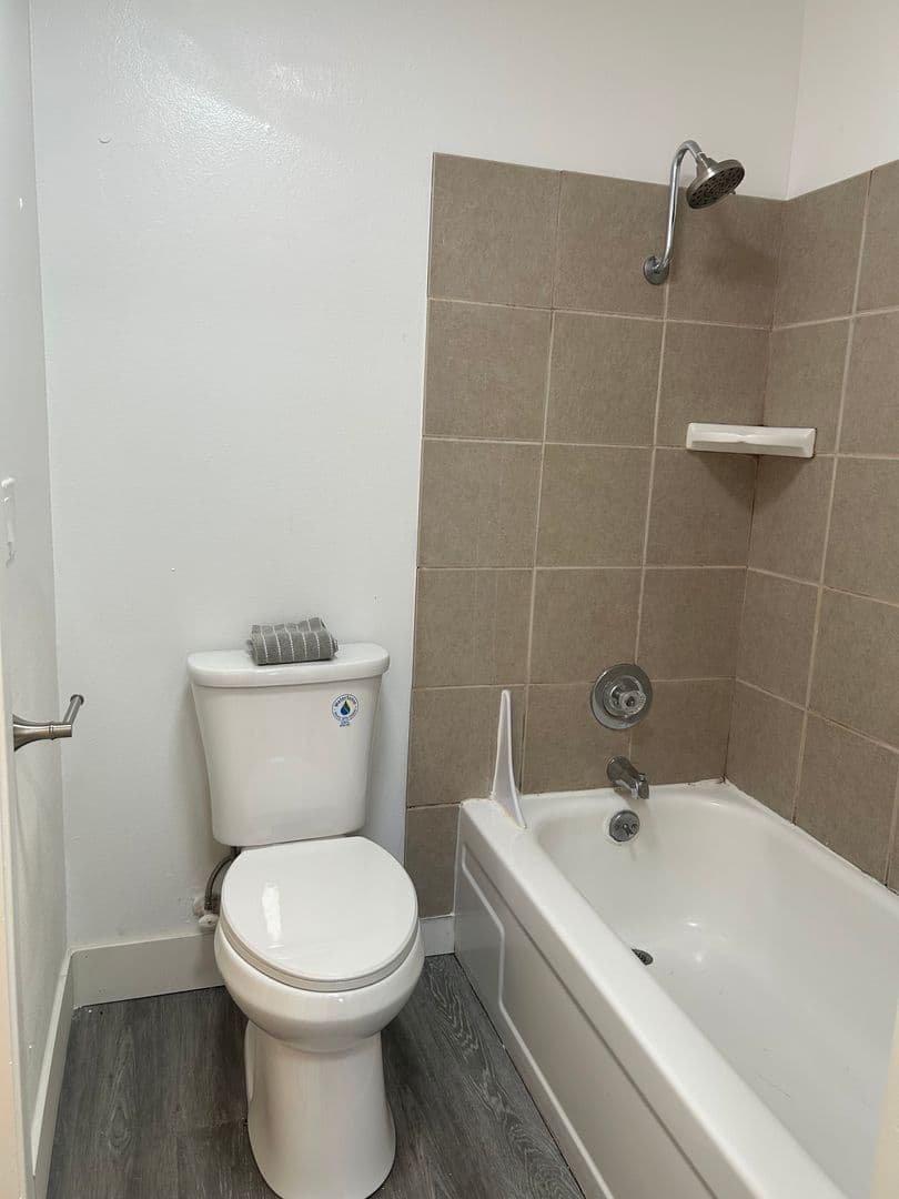 Carmichael Apartment: 6145 Fair Oaks Blvd, Carmichael CA