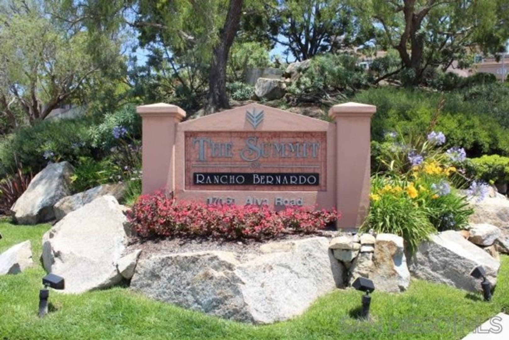 San Diego Condo: 17161 Alva Rd #2121