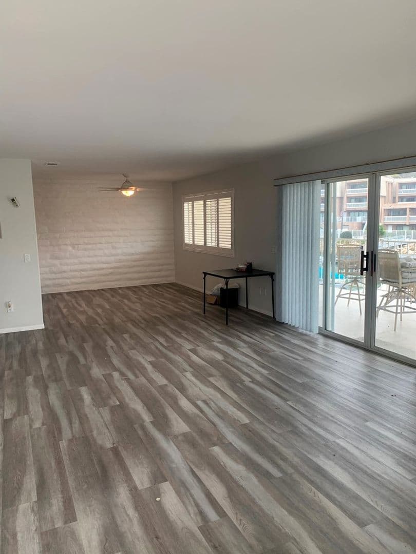 Carlsbad Condo: 4517 Cove Dr. Apt. 2