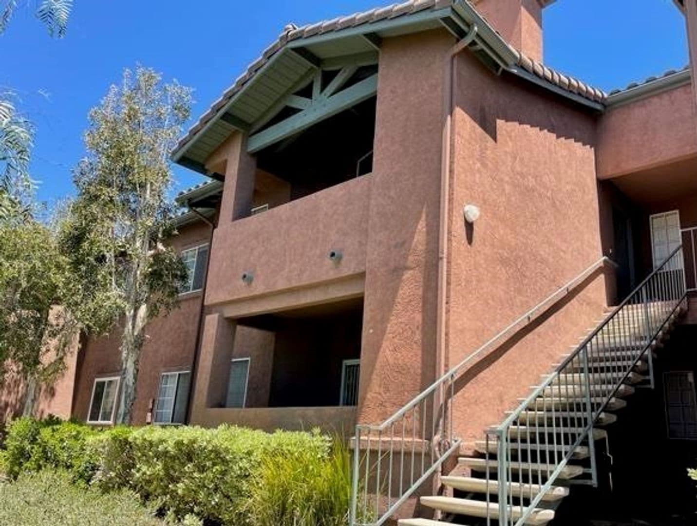 San Diego Condo: 17161 Alva Rd #2121