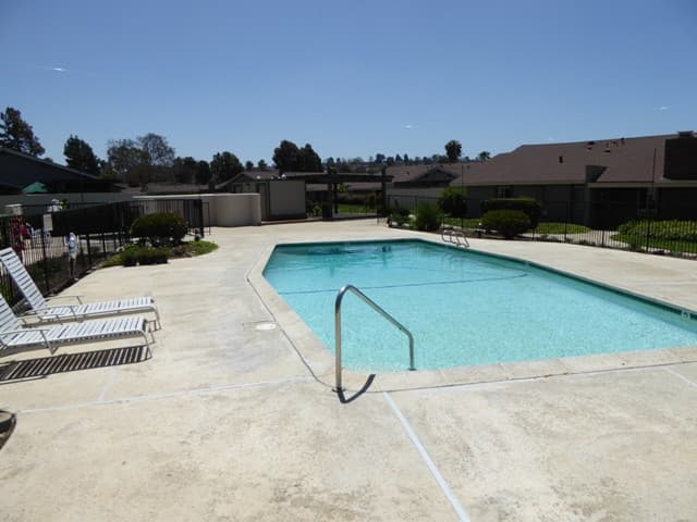 Oceanside Townhome: 351 Los Arbolitos Blvd.