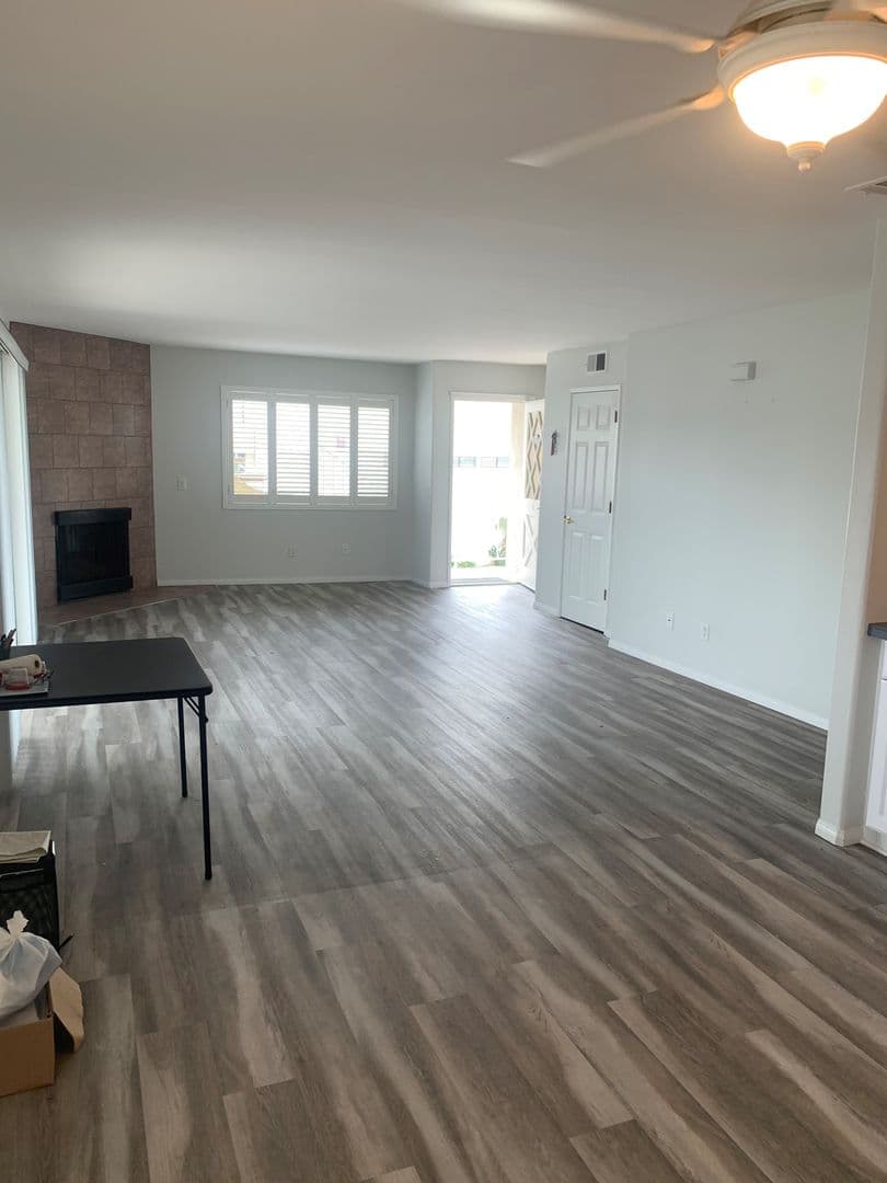 Carlsbad Condo: 4517 Cove Dr. Apt. 2