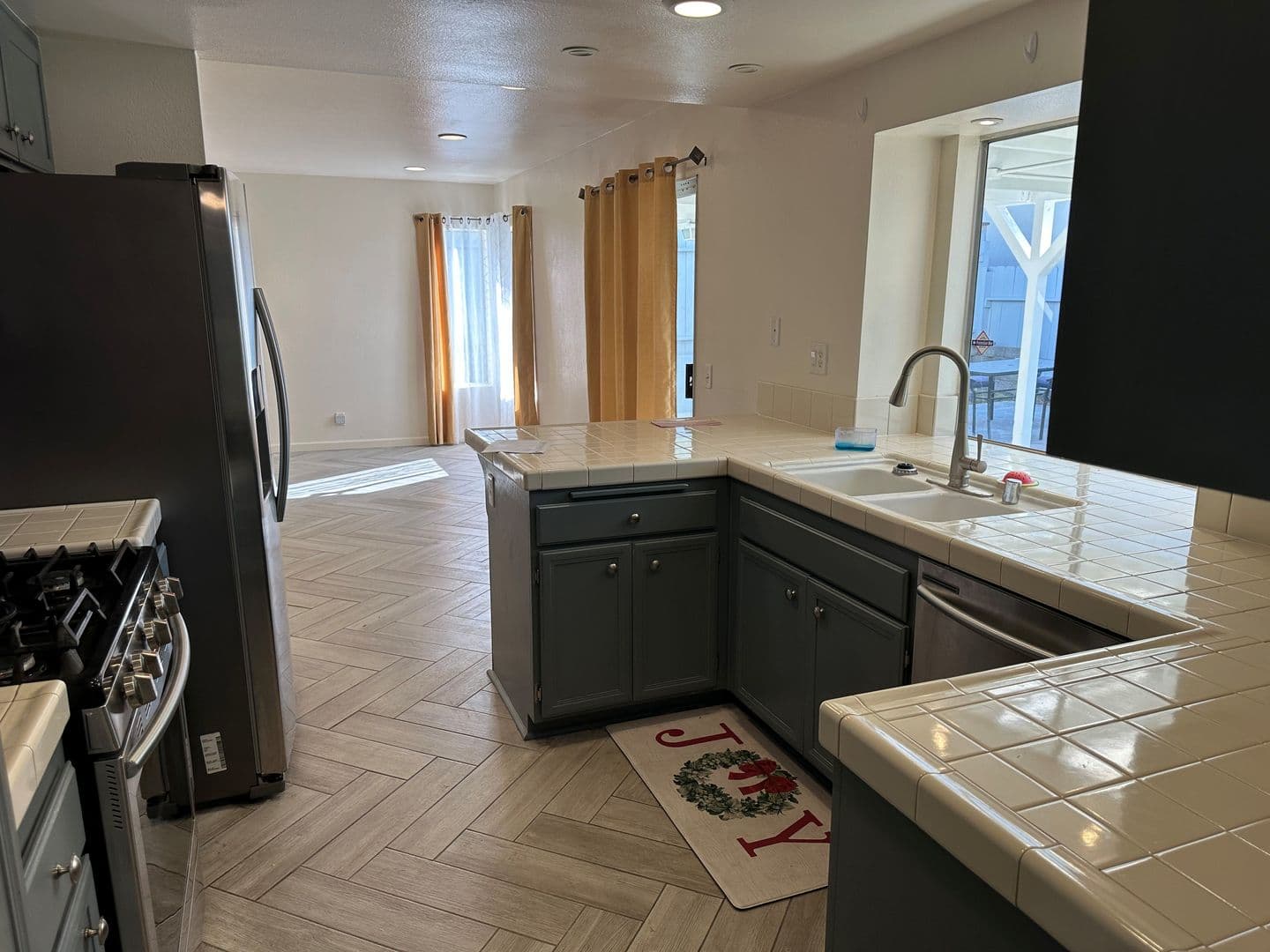 Oceanside House: 1678 Seattle Slew Way