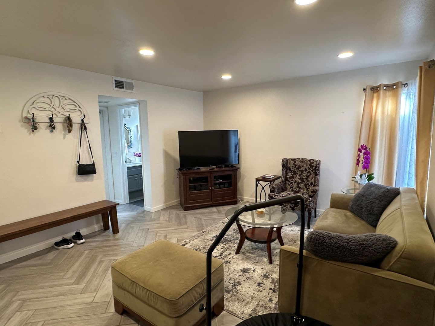 Oceanside House: 1678 Seattle Slew Way