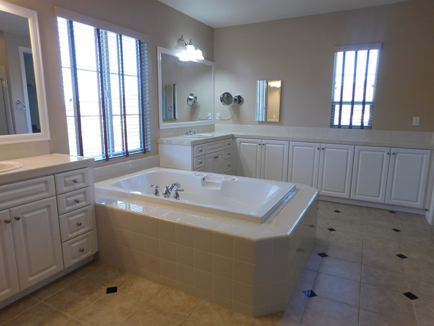 San Marcos House: 2750 Dove Tail Drive