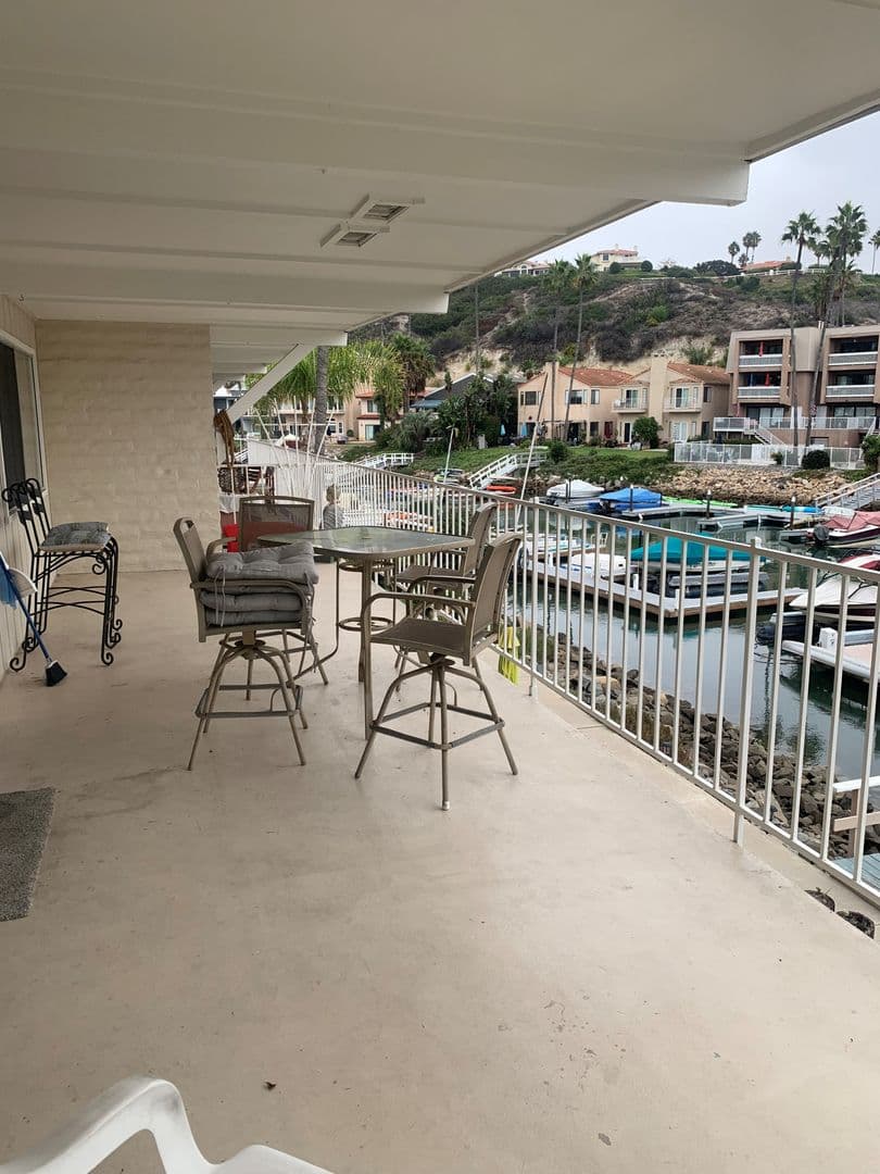 Carlsbad Condo: 4517 Cove Dr. Apt. 2