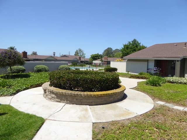 Oceanside Townhome: 351 Los Arbolitos Blvd.