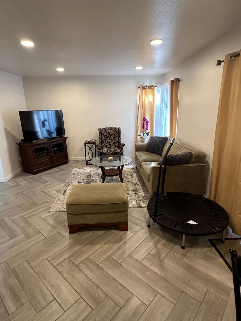Oceanside House: 1678 Seattle Slew Way
