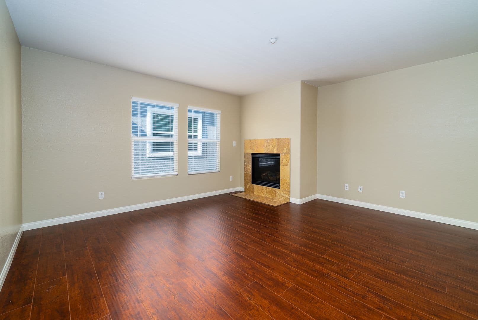 San Diego Condo: 3140 Trinity Bay