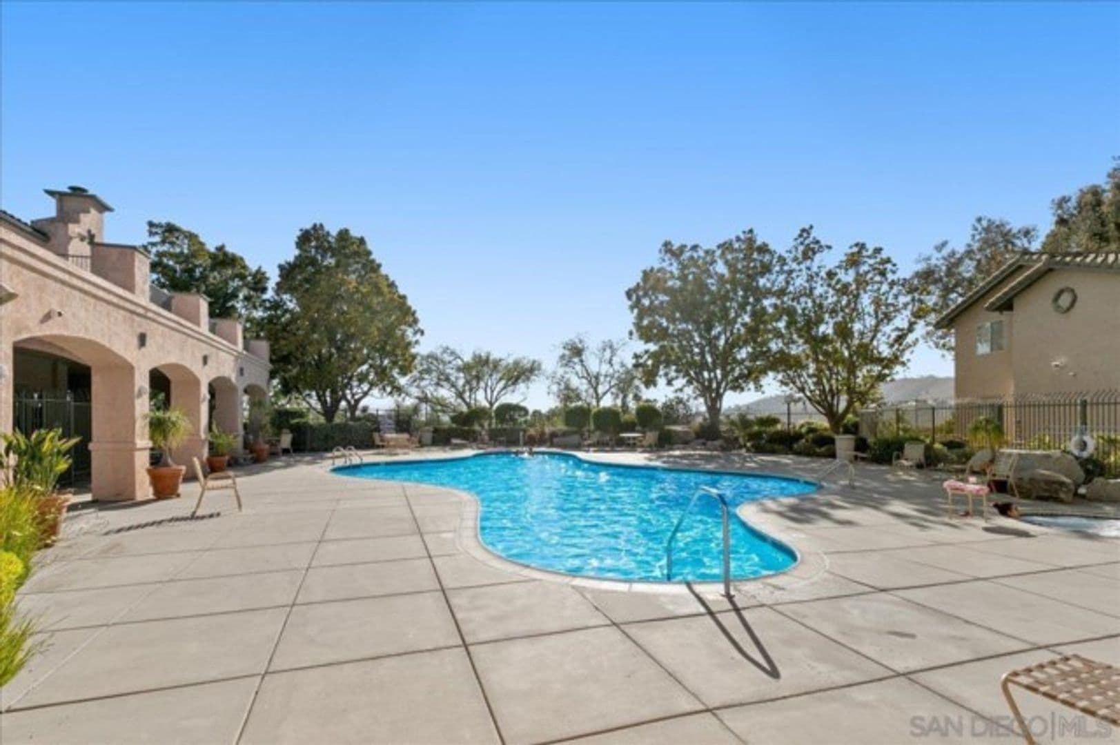 San Diego Condo: 17161 Alva Rd #2121