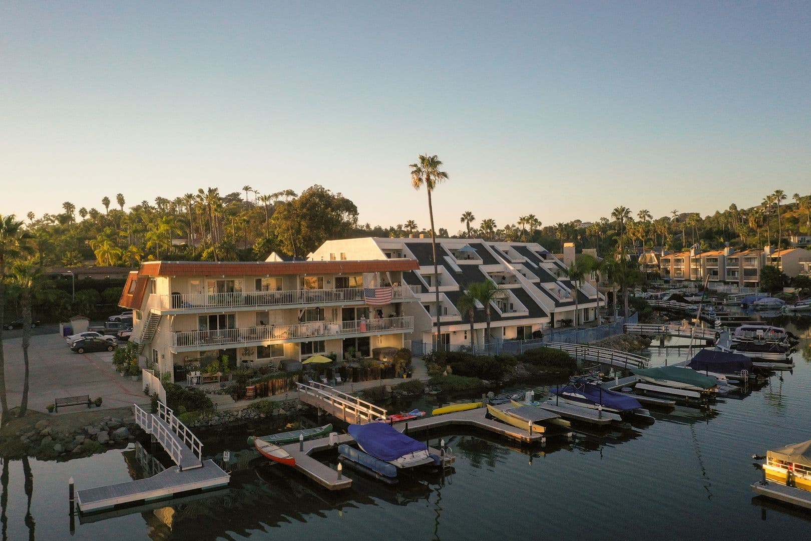 Carlsbad Condo: 4517 Cove Dr. Apt. 2