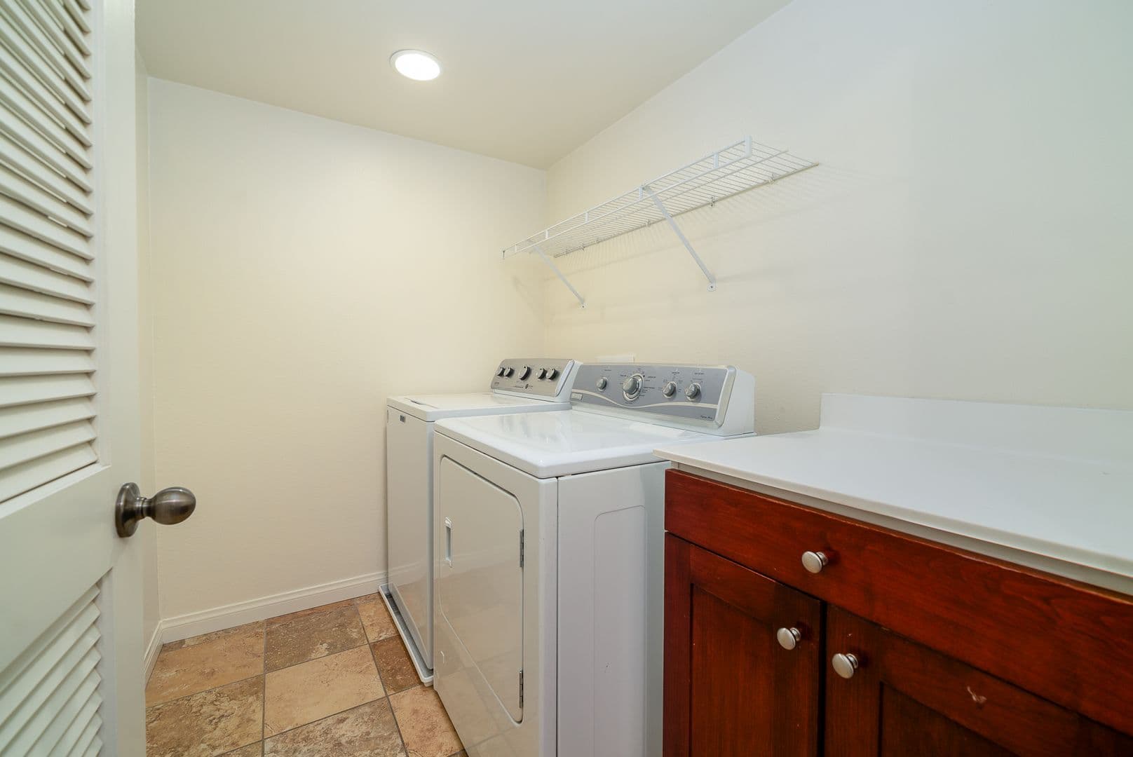 San Diego Condo: 3140 Trinity Bay