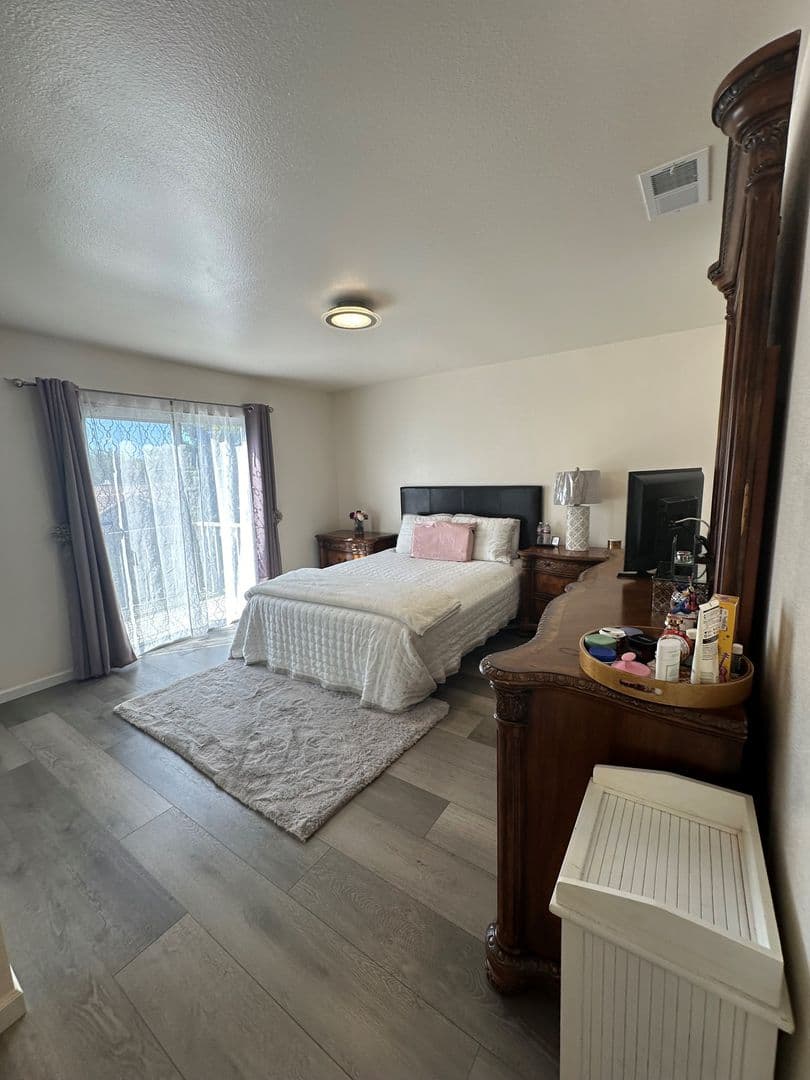 Oceanside House: 1678 Seattle Slew Way