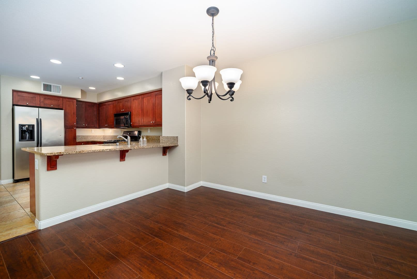 San Diego Condo: 3140 Trinity Bay