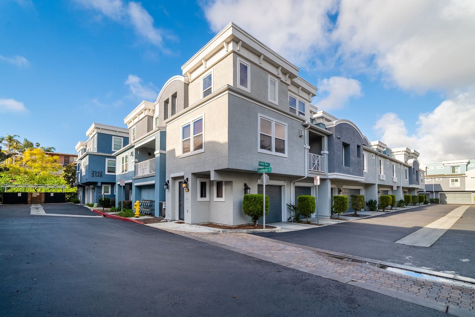 San Diego Condo: 3140 Trinity Bay